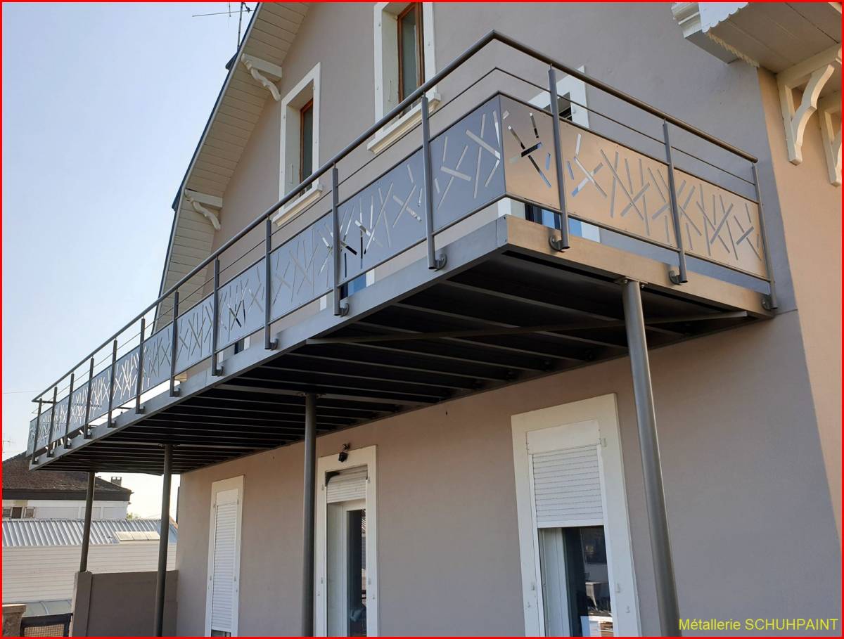 UNE TERRASSE SUR PILOTIS A THONON-LES-BAINS Horbourg-Wihr