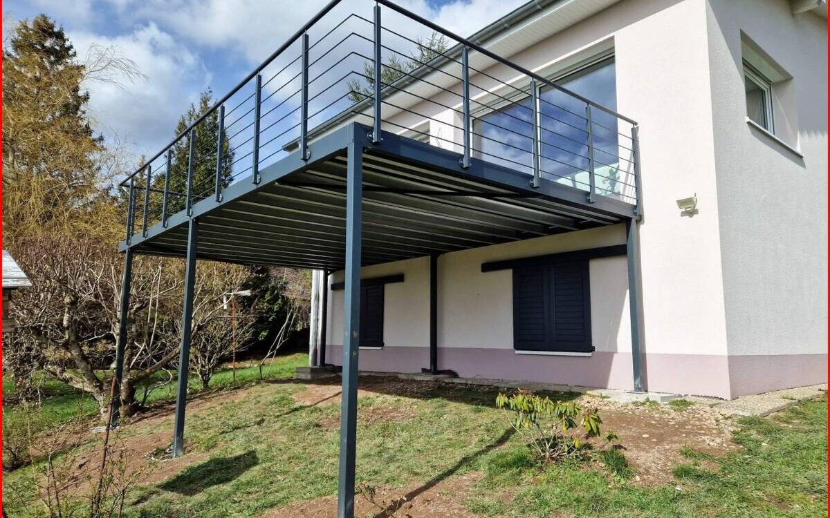 NOS TERRASSES SUR PILOTIS S&#8217;EXPORTENT EN BOURGOGNE-FRANCHE-COMTÉ Munster